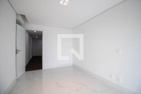 Suíte 1 de apartamento à venda com 4 quartos, 330m² em Jardim Fonte do Morumbi, São Paulo