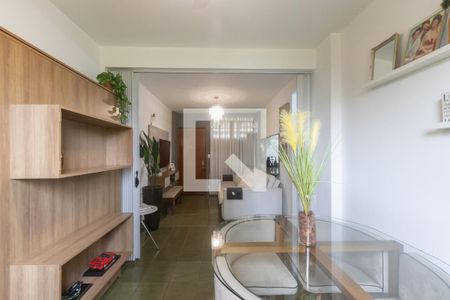 Apartamento à venda com 2 quartos, 50m² em Vila Olímpia, São Paulo