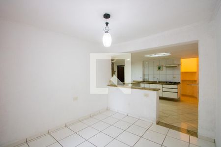 Sala 1 de casa para alugar com 5 quartos, 350m² em Parque Marajoara, Santo André
