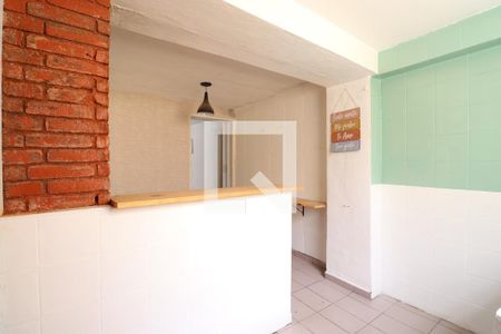 Sala e cozinha de casa para alugar com 1 quarto, 35m² em Alto da Lapa, São Paulo