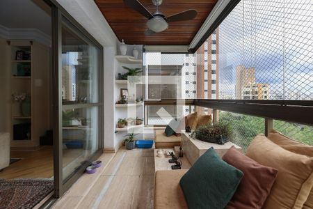 Varanda da Sala de apartamento à venda com 3 quartos, 165m² em Vila Suzana, São Paulo