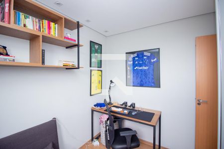 Quarto 2 de apartamento para alugar com 2 quartos, 48m² em Cabral, Contagem