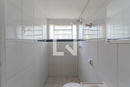 Banheiro de kitnet/studio para alugar com 1 quarto, 24m² em Bela Vista, São Paulo