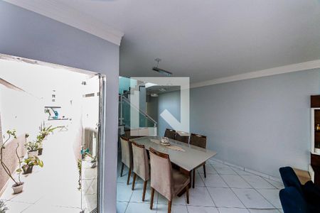 Casa à venda com 3 quartos, 134m² em Jardim Vila Formosa, São Paulo