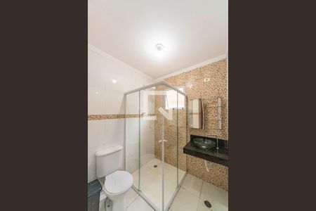 Banheiro  de casa para alugar com 2 quartos, 110m² em Parque das Nações, Santo André