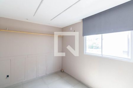 Quarto 2 de apartamento para alugar com 2 quartos, 45m² em Guaratiba, Rio de Janeiro