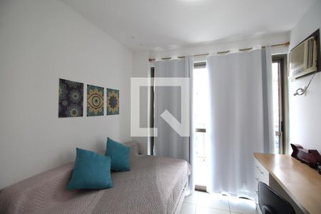 Quarto 1 de apartamento para alugar com 2 quartos, 76m² em Barra Olímpica, Rio de Janeiro