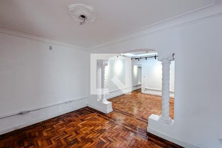 Sala de casa para alugar com 4 quartos, 200m² em Vila Mariana, São Paulo