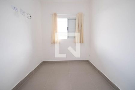 Quarto 1 de apartamento para alugar com 2 quartos, 35m² em Vila Santa Teresa, São Paulo