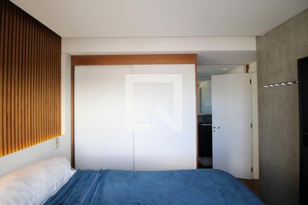 Suíte 1 de apartamento para alugar com 2 quartos, 72m² em Jardim Botânico, Porto Alegre