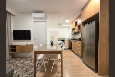 Sala de apartamento para alugar com 2 quartos, 36m² em Moema, São Paulo