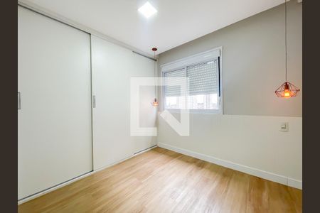 Quarto 1 de apartamento para alugar com 2 quartos, 50m² em Jardim Roberto, Osasco