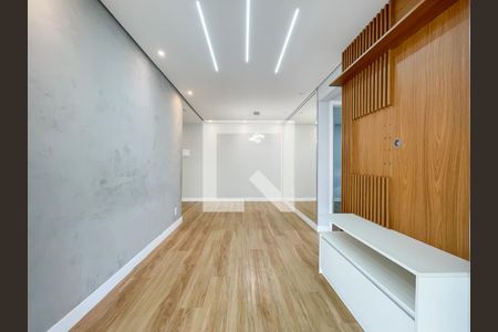 Sala de apartamento para alugar com 2 quartos, 50m² em Jardim Roberto, Osasco