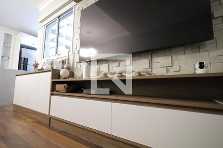 Sala de apartamento à venda com 2 quartos, 60m² em Vila Camilópolis, Santo André