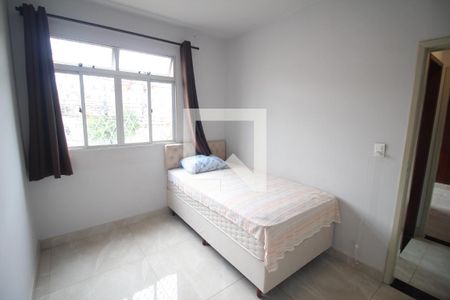 Quarto 1 de apartamento para alugar com 2 quartos, 50m² em Eldorado, Contagem