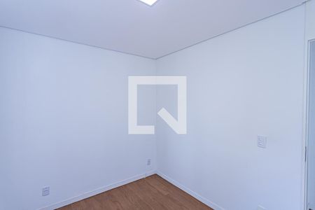 Quarto 1 de apartamento para alugar com 2 quartos, 53m² em Jardim Iris, São Paulo