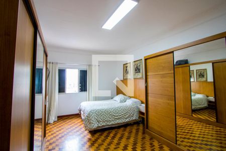 Quarto 1 - Suíte de casa à venda com 6 quartos, 382m² em Jardim Stella, Santo André