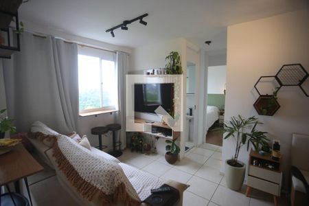 Sala de apartamento para alugar com 2 quartos, 48m² em Buritis, Belo Horizonte