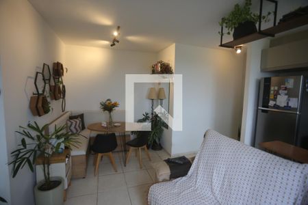 Sala de apartamento para alugar com 2 quartos, 48m² em Buritis, Belo Horizonte