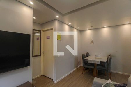 Sala de apartamento para alugar com 2 quartos, 41m² em Parque São Lourenço, São Paulo