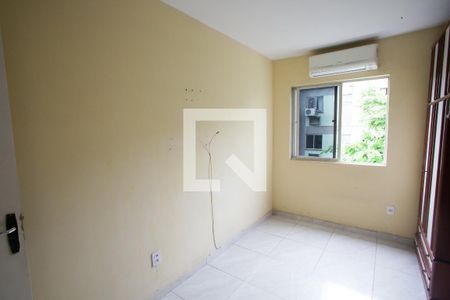 Quarto 2 de apartamento para alugar com 2 quartos, 52m² em Pechincha, Rio de Janeiro