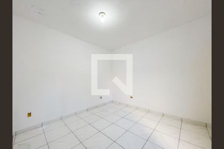 Quarto de casa para alugar com 1 quarto, 200m² em Baronesa, Osasco