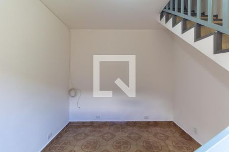 Sala de casa para alugar com 2 quartos, 70m² em Vila California, São Paulo