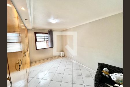 Quarto 1 de casa para alugar com 4 quartos, 200m² em Vila Nova Cachoeirinha, São Paulo