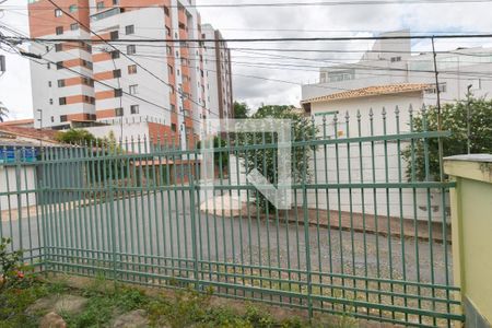 Casa à venda com 4 quartos, 260m² em Itapoã, Belo Horizonte