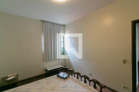 Casa à venda com 4 quartos, 260m² em Itapoã, Belo Horizonte