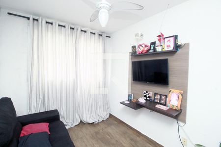 Sala de apartamento para alugar com 2 quartos, 54m² em Utinga, Santo André