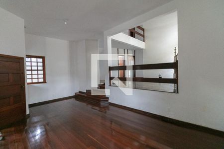 Casa de Condomínio à venda com 5 quartos, 371m² em Planalto, Belo Horizonte