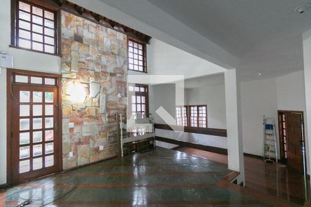 Casa de Condomínio à venda com 5 quartos, 371m² em Planalto, Belo Horizonte