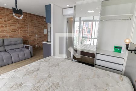 Suíte - armários de kitnet/studio para alugar com 1 quarto, 35m² em Real Parque, São Paulo