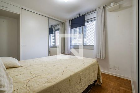 Suíte de apartamento à venda com 3 quartos, 140m² em Jardim Paulista, São Paulo