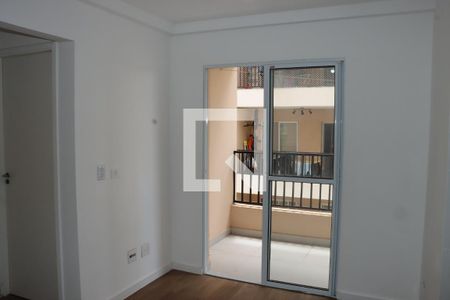 Apartamento para alugar com 2 quartos, 42m² em Jardim da Gloria, Cotia