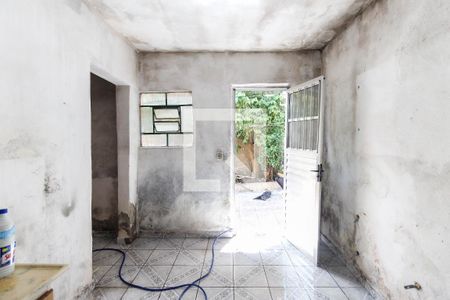 Cozinha de casa para alugar com 1 quarto, 60m² em Jardim Sao Carlos (zona Leste), São Paulo