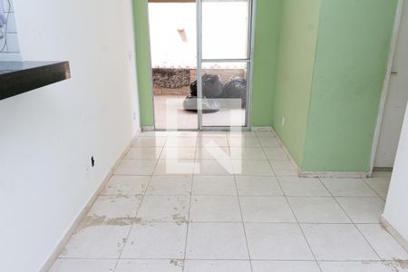 Sala de apartamento para alugar com 2 quartos, 100m² em Campo Grande, Rio de Janeiro