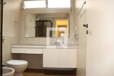 Banheiro de apartamento à venda com 4 quartos, 140m² em Bela Vista, São Paulo