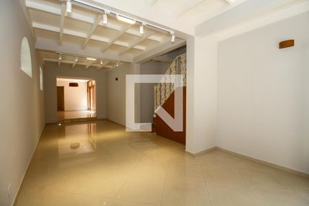 Sala de Estar de casa para alugar com 4 quartos, 240m² em Pinheiros, São Paulo