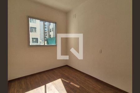 Quarto  de apartamento para alugar com 2 quartos, 65m² em Recreio dos Bandeirantes, Rio de Janeiro