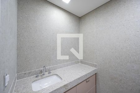 Banheiro Social de kitnet/studio para alugar com 1 quarto, 25m² em Vila Clementino, São Paulo