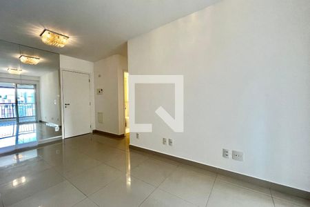 Sala de apartamento para alugar com 2 quartos, 72m² em Jardim Prudência, São Paulo
