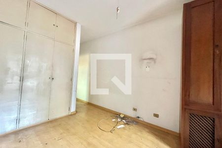 Suite de casa à venda com 3 quartos, 150m² em Vila Alexandria, São Paulo