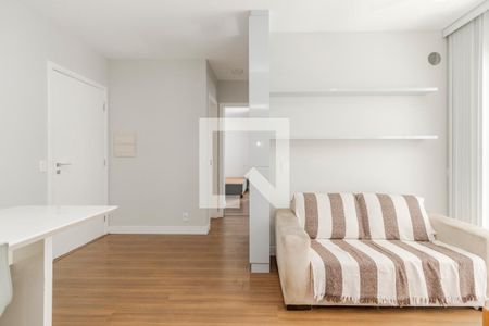 Sala de apartamento para alugar com 2 quartos, 60m² em Santo Amaro, São Paulo