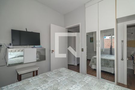Quarto Suíte de apartamento à venda com 3 quartos, 97m² em Independência, Porto Alegre