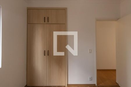 Quarto 1 de apartamento à venda com 2 quartos, 65m² em Moema, São Paulo
