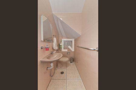 Lavabo de casa à venda com 3 quartos, 200m² em Jardim Aeroporto, São Paulo