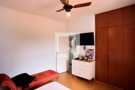 Suíte de casa à venda com 3 quartos, 400m² em Santa Ines, Belo Horizonte