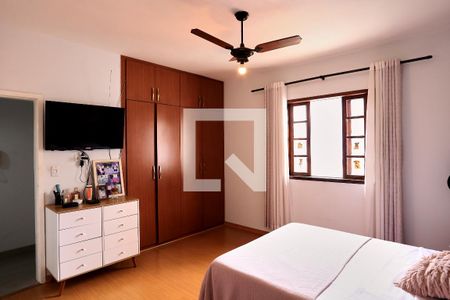 Suíte de casa à venda com 3 quartos, 400m² em Santa Ines, Belo Horizonte